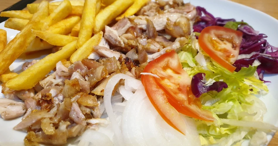 The 8 Best Shawarma Spots in Riyadh